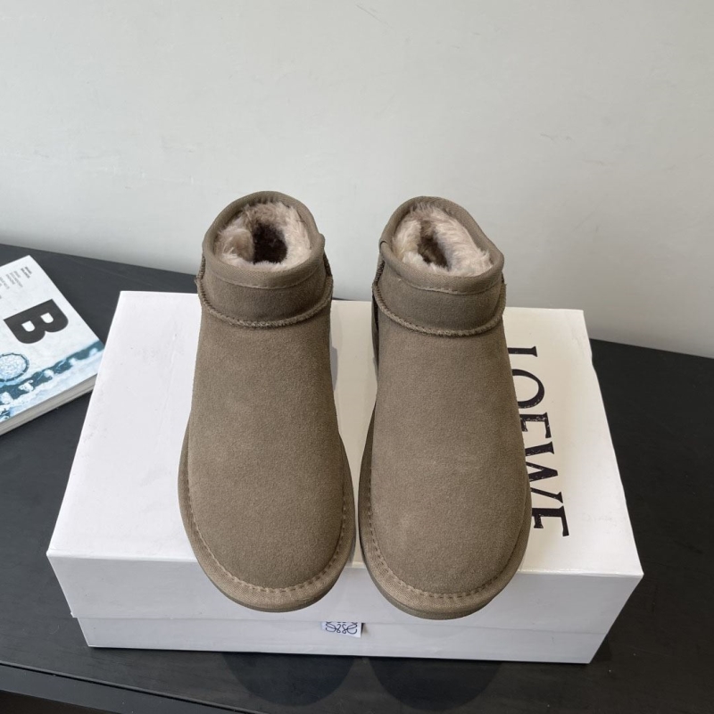 L0ew* boots